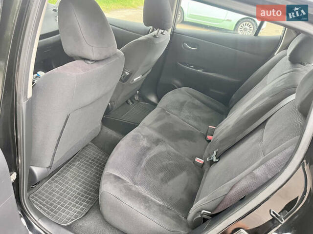 Чорний Ніссан Ліф, об'ємом двигуна 0 л та пробігом 141 тис. км за 5550 $, фото 5 на Automoto.ua