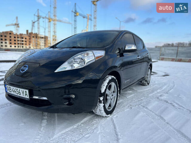 Черный Ниссан Лиф, объемом двигателя 0 л и пробегом 141 тыс. км за 6500 $, фото 1 на Automoto.ua