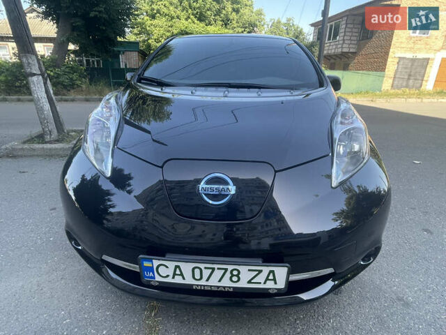 Черный Ниссан Лиф, объемом двигателя 0 л и пробегом 22 тыс. км за 10300 $, фото 19 на Automoto.ua