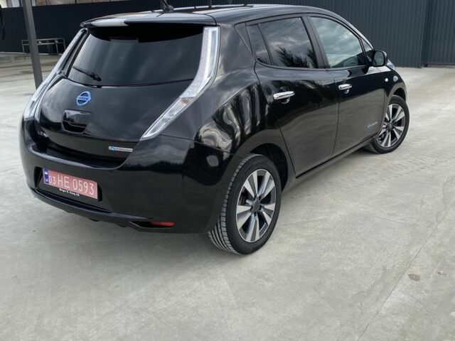 Черный Ниссан Лиф, объемом двигателя 0 л и пробегом 186 тыс. км за 6950 $, фото 3 на Automoto.ua