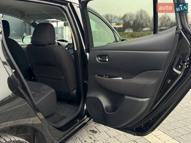 Черный Ниссан Лиф, объемом двигателя 0 л и пробегом 100 тыс. км за 5999 $, фото 27 на Automoto.ua