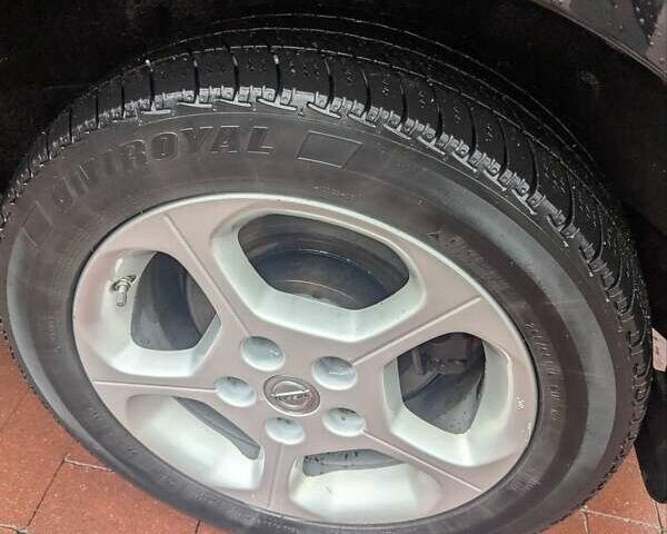 Черный Ниссан Лиф, объемом двигателя 0 л и пробегом 157 тыс. км за 5999 $, фото 12 на Automoto.ua