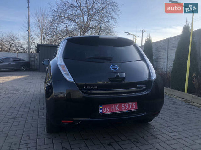 Черный Ниссан Лиф, объемом двигателя 0 л и пробегом 147 тыс. км за 6900 $, фото 7 на Automoto.ua