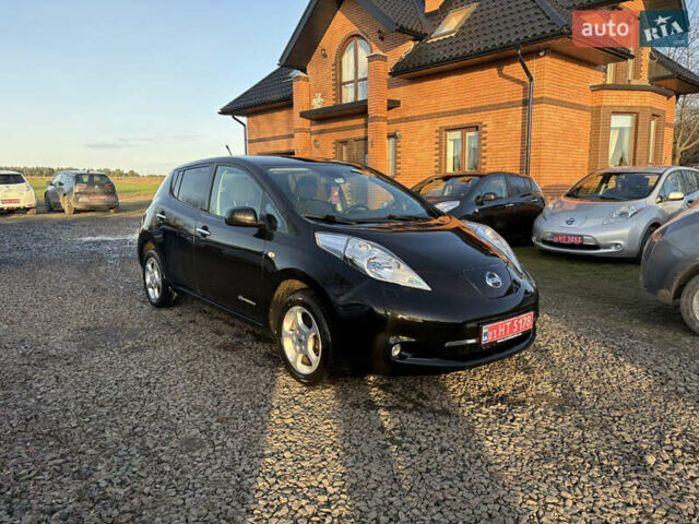 Черный Ниссан Лиф, объемом двигателя 0 л и пробегом 185 тыс. км за 5500 $, фото 1 на Automoto.ua