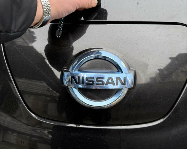 Черный Ниссан Лиф, объемом двигателя 0 л и пробегом 218 тыс. км за 6850 $, фото 70 на Automoto.ua