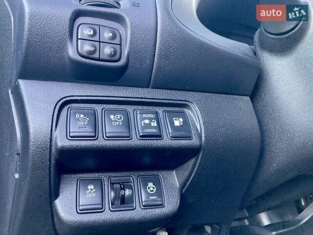 Черный Ниссан Лиф, объемом двигателя 0 л и пробегом 180 тыс. км за 5850 $, фото 15 на Automoto.ua