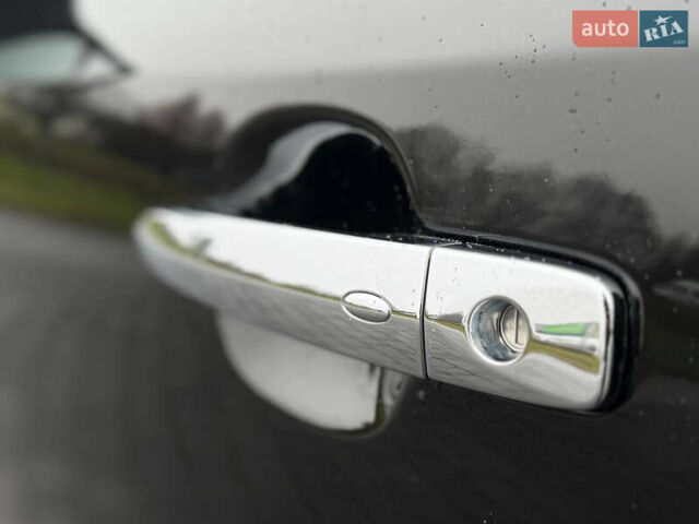 Черный Ниссан Лиф, объемом двигателя 0 л и пробегом 125 тыс. км за 6500 $, фото 8 на Automoto.ua