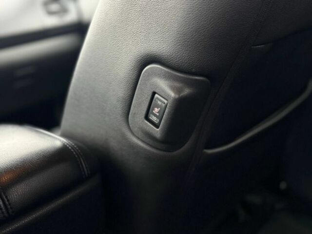 Черный Ниссан Лиф, объемом двигателя 0 л и пробегом 125 тыс. км за 6500 $, фото 17 на Automoto.ua