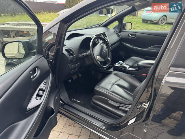 Черный Ниссан Лиф, объемом двигателя 0 л и пробегом 154 тыс. км за 6599 $, фото 13 на Automoto.ua