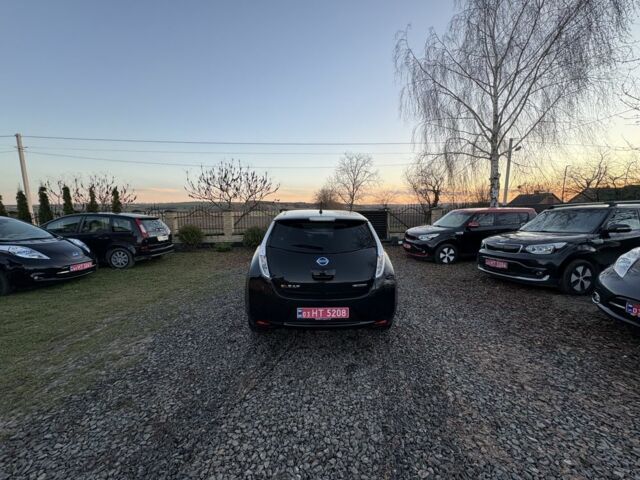 Черный Ниссан Лиф, объемом двигателя 0 л и пробегом 120 тыс. км за 6500 $, фото 13 на Automoto.ua