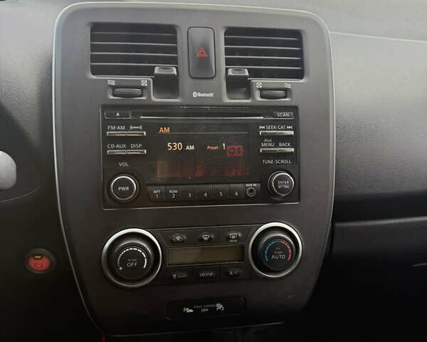 Черный Ниссан Лиф, объемом двигателя 0 л и пробегом 130 тыс. км за 6800 $, фото 37 на Automoto.ua