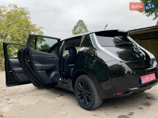 Чорний Ніссан Ліф, об'ємом двигуна 0 л та пробігом 115 тис. км за 7750 $, фото 17 на Automoto.ua