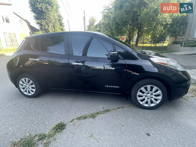 Черный Ниссан Лиф, объемом двигателя 0 л и пробегом 22 тыс. км за 10300 $, фото 18 на Automoto.ua