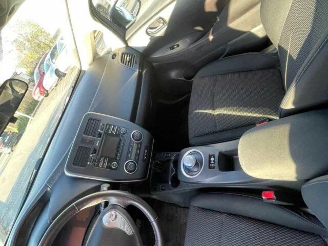 Ниссан Лиф 2014 в Киеве на Automoto.ua Черный Ниссан Лиф, объемом двигателя 0 л и пробегом 55 тыс. км за 6800 $, фото 18 на Automoto.ua