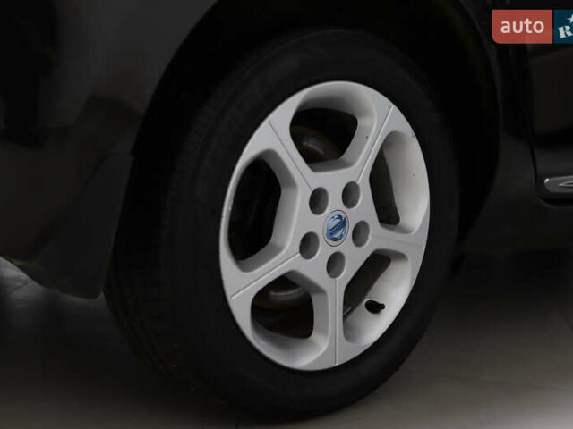 Чорний Ніссан Ліф, об'ємом двигуна 0 л та пробігом 55 тис. км за 6900 $, фото 24 на Automoto.ua