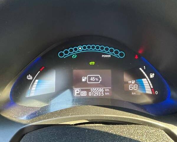 Чорний Ніссан Ліф, об'ємом двигуна 0 л та пробігом 105 тис. км за 7999 $, фото 18 на Automoto.ua