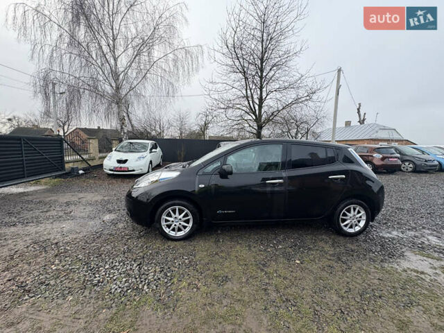 Черный Ниссан Лиф, объемом двигателя 0 л и пробегом 103 тыс. км за 5900 $, фото 10 на Automoto.ua