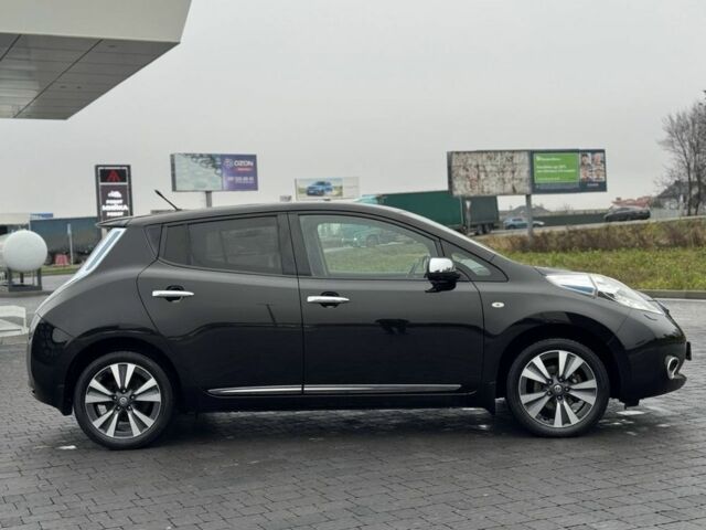 Черный Ниссан Лиф, объемом двигателя 0 л и пробегом 125 тыс. км за 6500 $, фото 12 на Automoto.ua