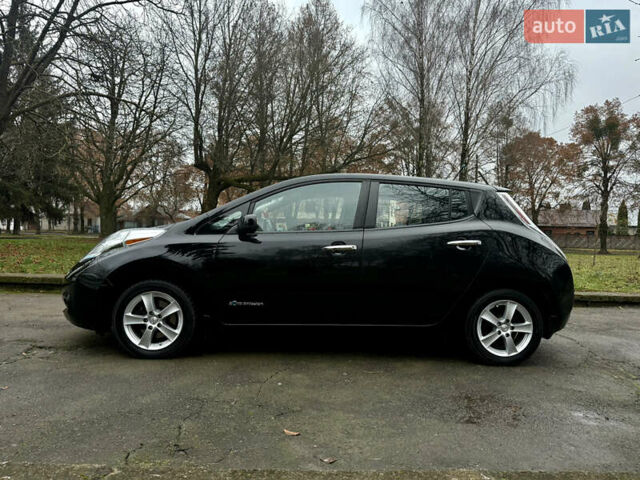 Черный Ниссан Лиф, объемом двигателя 0 л и пробегом 125 тыс. км за 6950 $, фото 1 на Automoto.ua