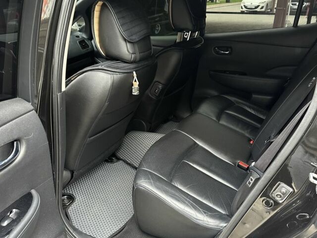 Чорний Ніссан Ліф, об'ємом двигуна 0 л та пробігом 170 тис. км за 6999 $, фото 11 на Automoto.ua