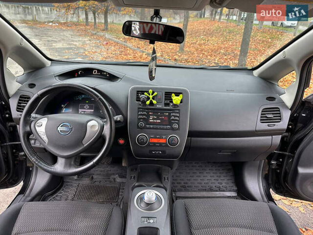 Черный Ниссан Лиф, объемом двигателя 0 л и пробегом 164 тыс. км за 7200 $, фото 14 на Automoto.ua