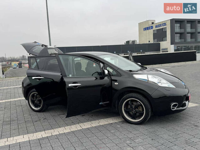 Черный Ниссан Лиф, объемом двигателя 0 л и пробегом 100 тыс. км за 5999 $, фото 18 на Automoto.ua