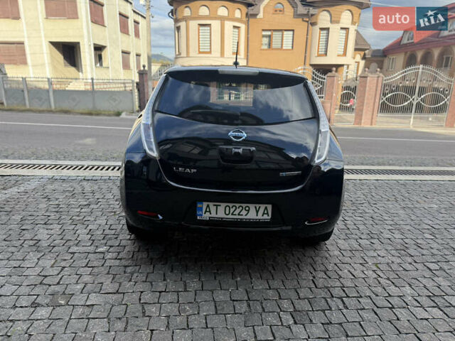 Черный Ниссан Лиф, объемом двигателя 0 л и пробегом 130 тыс. км за 6800 $, фото 31 на Automoto.ua