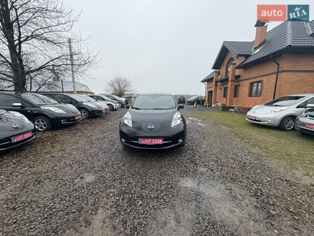 Черный Ниссан Лиф, объемом двигателя 0 л и пробегом 120 тыс. км за 6300 $, фото 13 на Automoto.ua