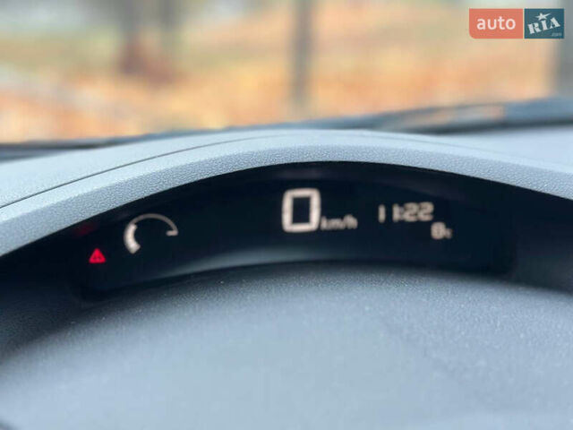 Черный Ниссан Лиф, объемом двигателя 0 л и пробегом 164 тыс. км за 7200 $, фото 23 на Automoto.ua