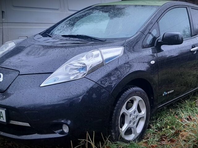 Черный Ниссан Лиф, объемом двигателя 0 л и пробегом 250 тыс. км за 4000 $, фото 2 на Automoto.ua