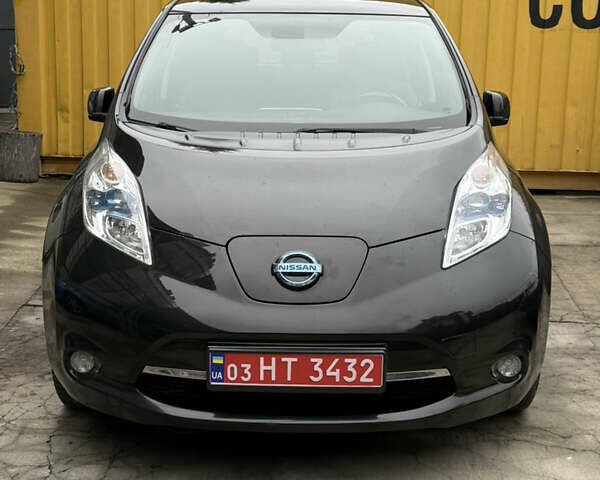 Черный Ниссан Лиф, объемом двигателя 0 л и пробегом 218 тыс. км за 6850 $, фото 52 на Automoto.ua