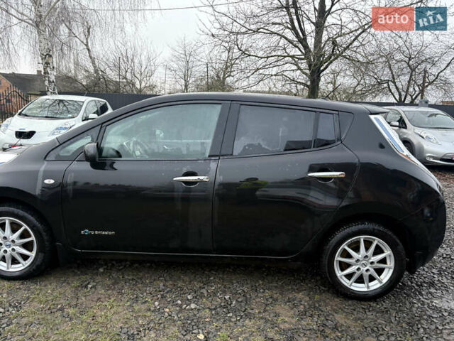 Черный Ниссан Лиф, объемом двигателя 0 л и пробегом 103 тыс. км за 5900 $, фото 8 на Automoto.ua