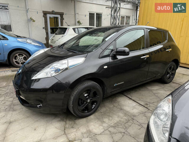 Черный Ниссан Лиф, объемом двигателя 0 л и пробегом 218 тыс. км за 6850 $, фото 12 на Automoto.ua