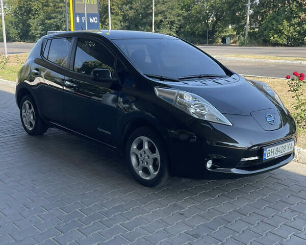 Чорний Ніссан Ліф, об'ємом двигуна 0 л та пробігом 133 тис. км за 7500 $, фото 1 на Automoto.ua