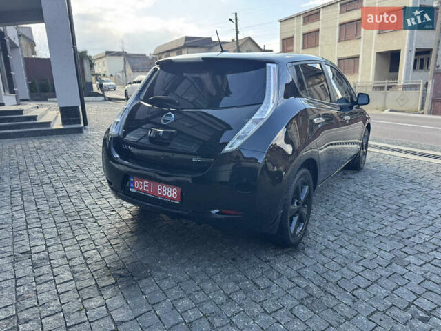 Черный Ниссан Лиф, объемом двигателя 0 л и пробегом 130 тыс. км за 6800 $, фото 12 на Automoto.ua