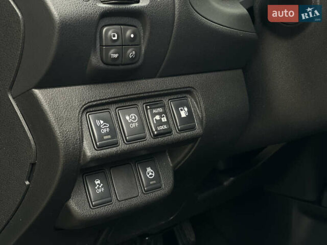 Чорний Ніссан Ліф, об'ємом двигуна 0 л та пробігом 115 тис. км за 7750 $, фото 12 на Automoto.ua