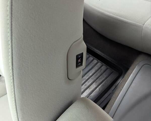 Черный Ниссан Лиф, объемом двигателя 0 л и пробегом 157 тыс. км за 5999 $, фото 27 на Automoto.ua