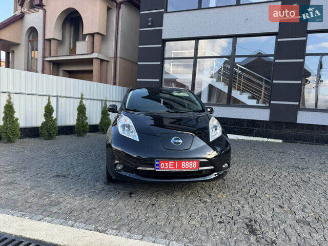 Черный Ниссан Лиф, объемом двигателя 0 л и пробегом 130 тыс. км за 6800 $, фото 19 на Automoto.ua