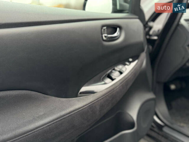 Черный Ниссан Лиф, объемом двигателя 0 л и пробегом 100 тыс. км за 5999 $, фото 30 на Automoto.ua