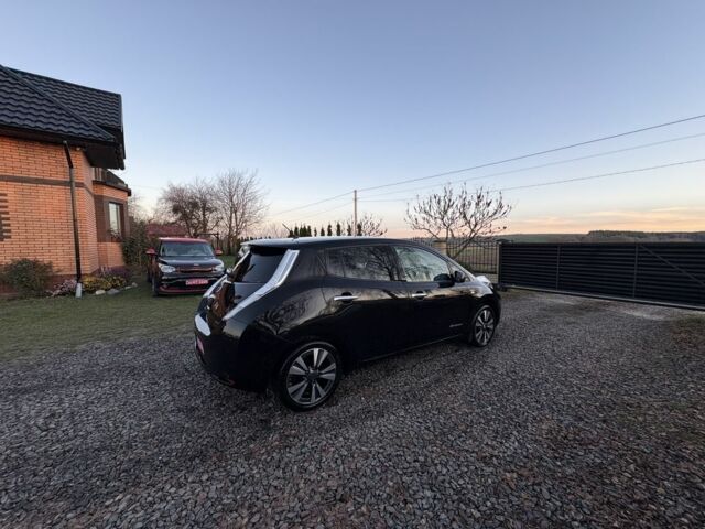 Черный Ниссан Лиф, объемом двигателя 0 л и пробегом 120 тыс. км за 6500 $, фото 14 на Automoto.ua