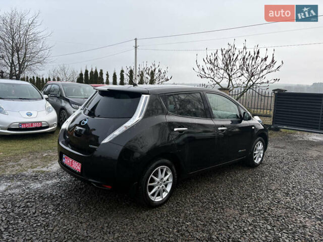 Черный Ниссан Лиф, объемом двигателя 0 л и пробегом 103 тыс. км за 5900 $, фото 4 на Automoto.ua