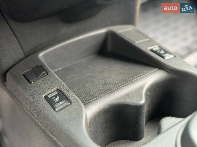 Черный Ниссан Лиф, объемом двигателя 0 л и пробегом 164 тыс. км за 7200 $, фото 13 на Automoto.ua