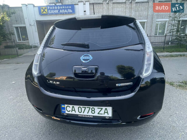 Черный Ниссан Лиф, объемом двигателя 0 л и пробегом 22 тыс. км за 10300 $, фото 13 на Automoto.ua