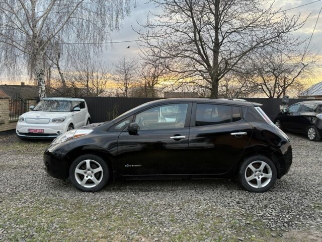 Черный Ниссан Лиф, объемом двигателя 0 л и пробегом 119 тыс. км за 6200 $, фото 8 на Automoto.ua