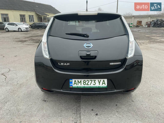 Черный Ниссан Лиф, объемом двигателя 0 л и пробегом 137 тыс. км за 6500 $, фото 4 на Automoto.ua