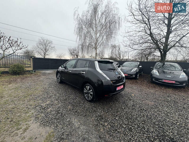 Черный Ниссан Лиф, объемом двигателя 0 л и пробегом 120 тыс. км за 6300 $, фото 20 на Automoto.ua