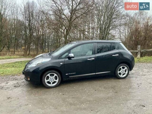 Черный Ниссан Лиф, объемом двигателя 0 л и пробегом 180 тыс. км за 5850 $, фото 3 на Automoto.ua