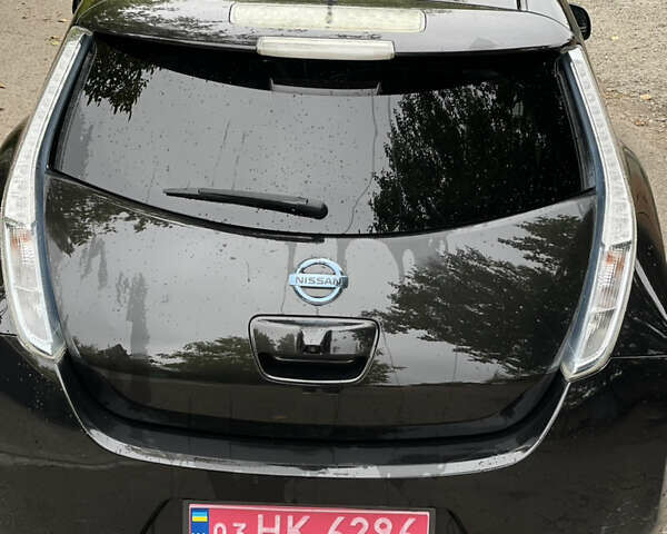 Чорний Ніссан Ліф, об'ємом двигуна 0 л та пробігом 115 тис. км за 7750 $, фото 6 на Automoto.ua