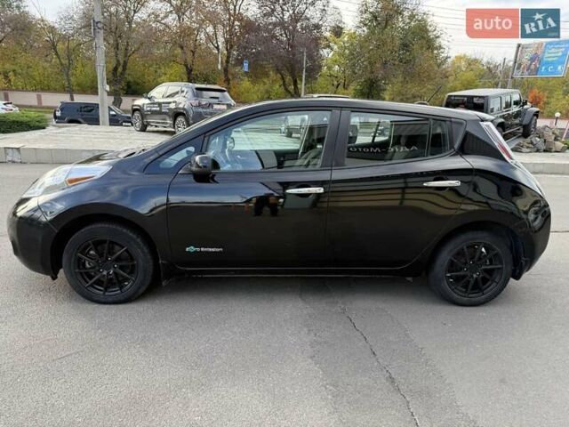Чорний Ніссан Ліф, об'ємом двигуна 0 л та пробігом 123 тис. км за 6999 $, фото 7 на Automoto.ua