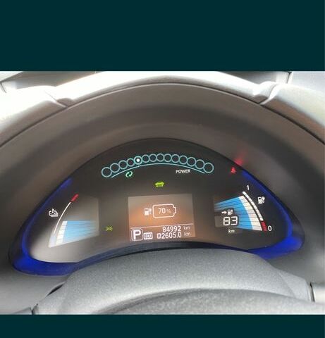 Черный Ниссан Лиф, объемом двигателя 0 л и пробегом 90 тыс. км за 8300 $, фото 19 на Automoto.ua